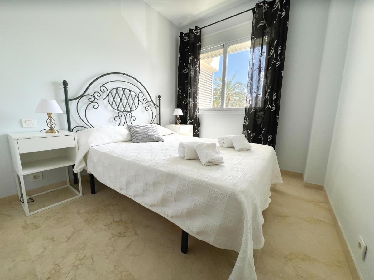3 Bed Las Petunias, San Pedro Marbella Zewnętrze zdjęcie